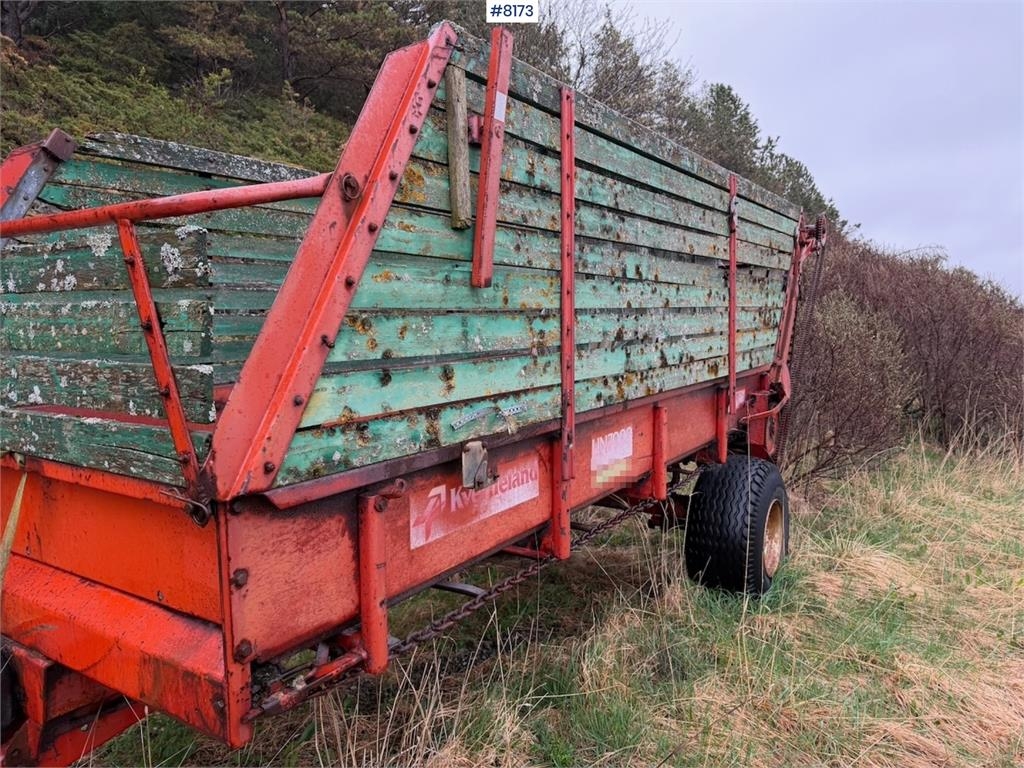 Kverneland UN 7000
