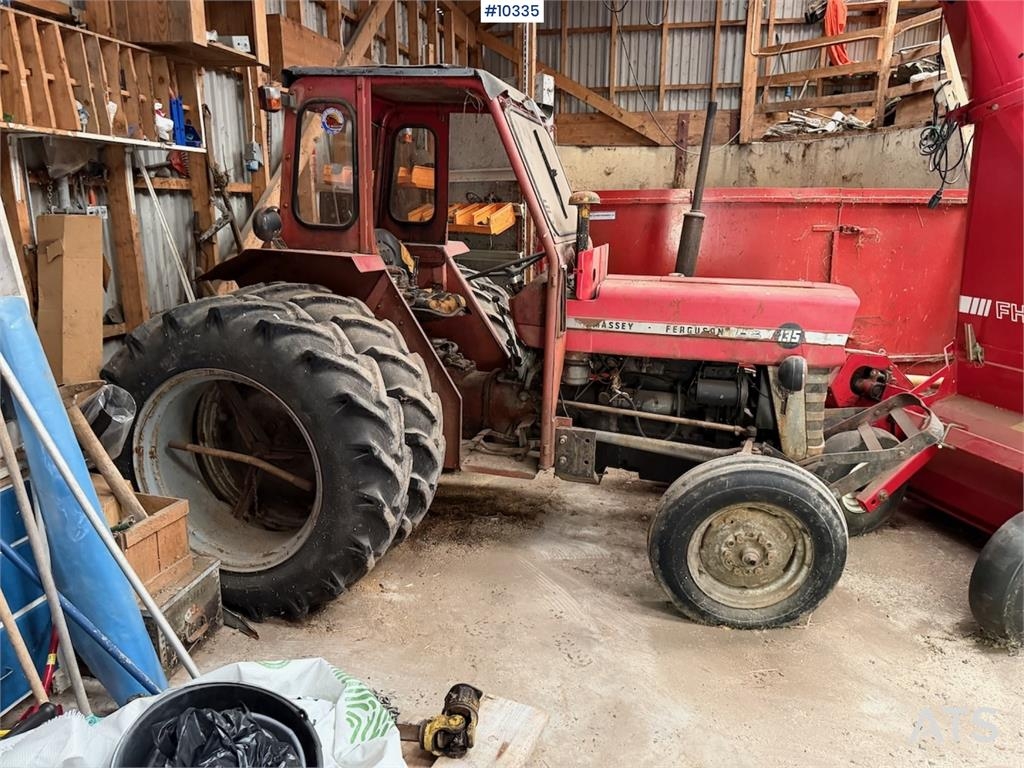 Massey Ferguson 135