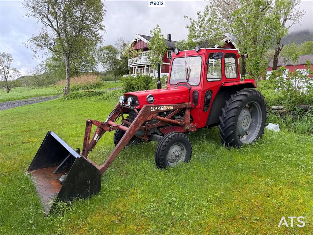 Massey Ferguson 165
