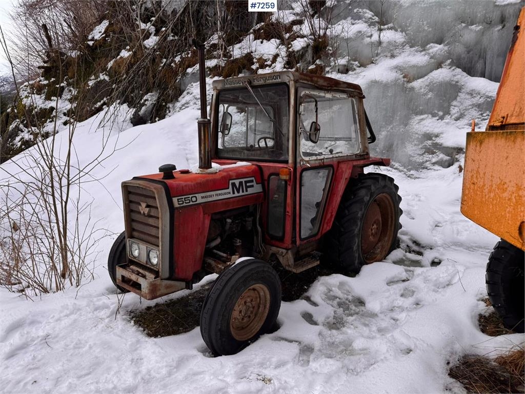 Massey Ferguson 550