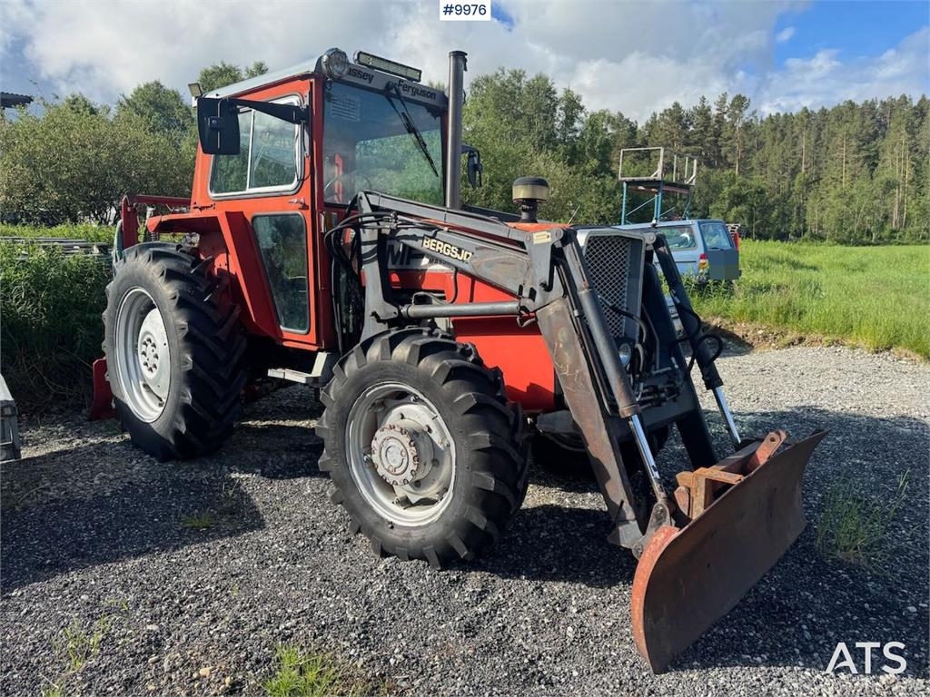 Massey Ferguson 590
