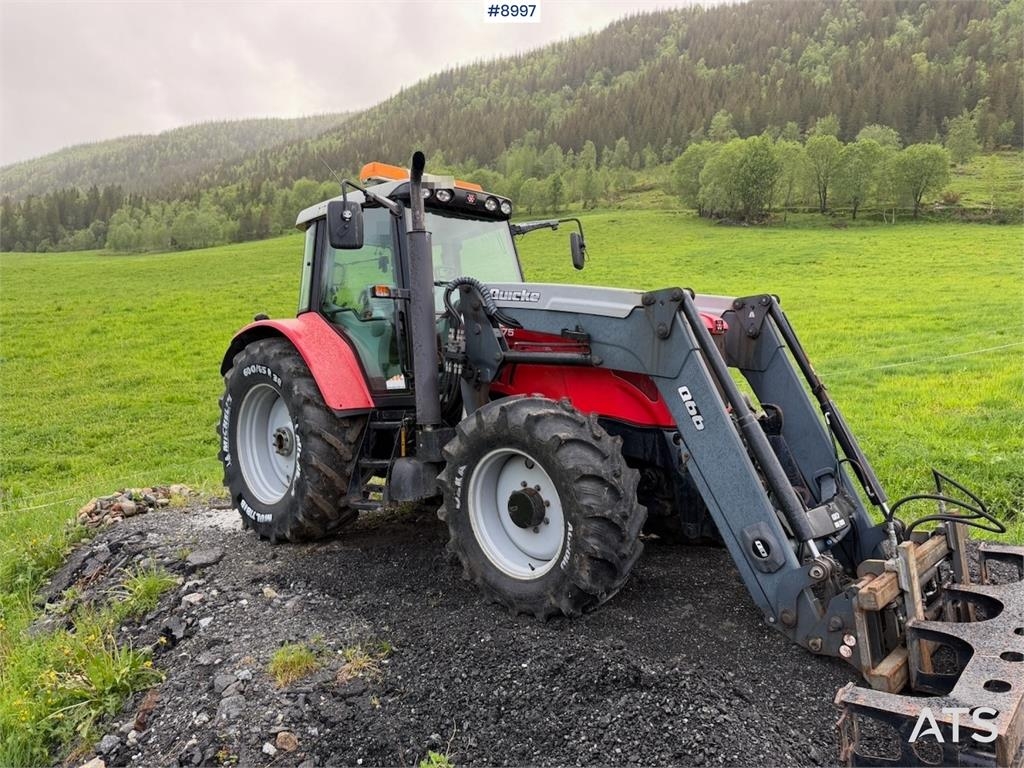 Massey Ferguson 6475