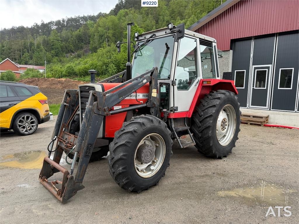Massey Ferguson 690