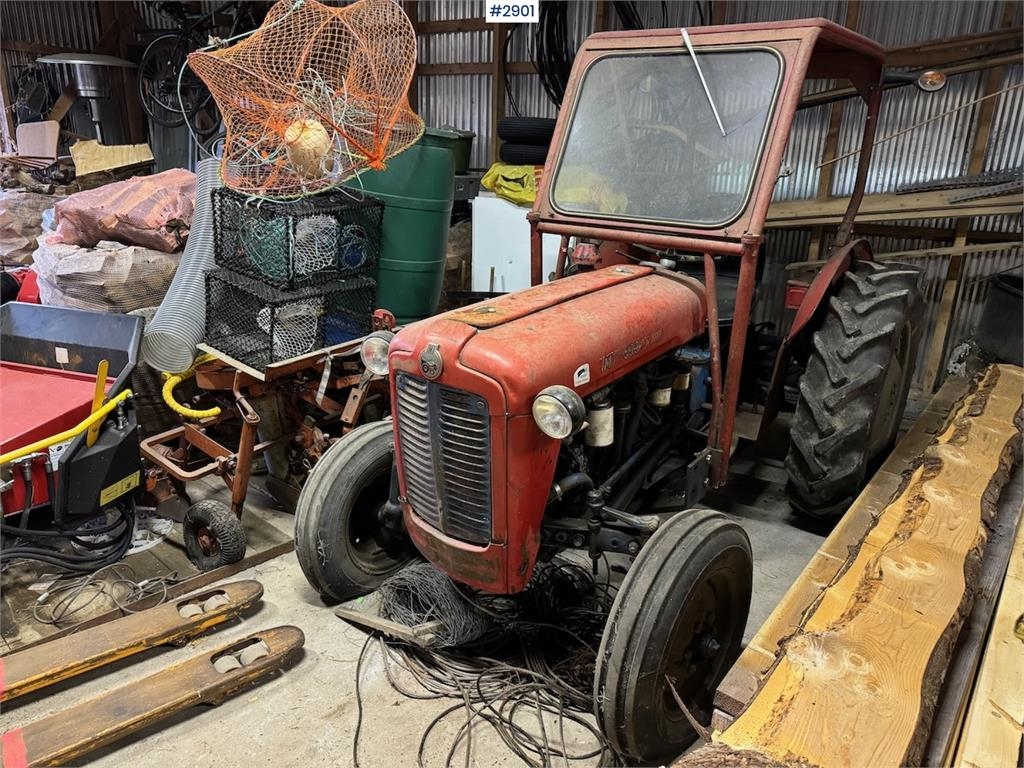 Tracteur agricole Massey Ferguson IMT 35 — occasion 1900