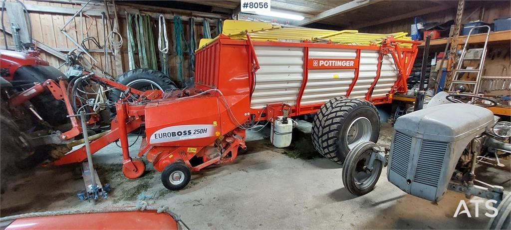 Pöttinger Euroboss 250H Supertmatic