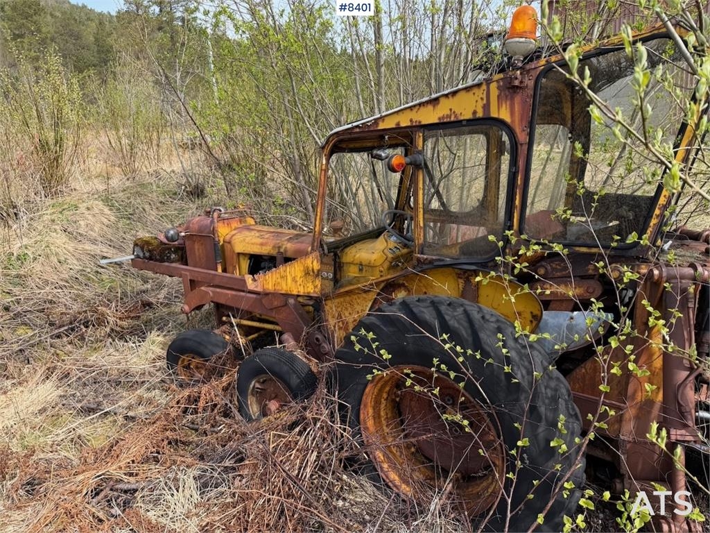 Volvo BM 400 Buster