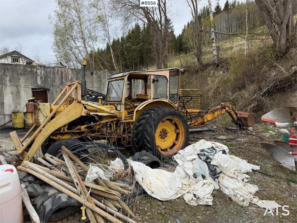 Volvo BM 400 Traktorgraver