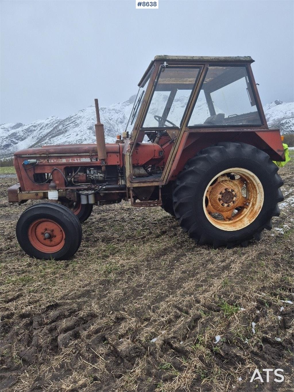 Zetor 5911