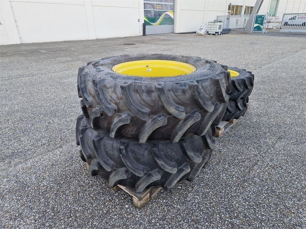 Alliance 480/70R30 & 320/70R24