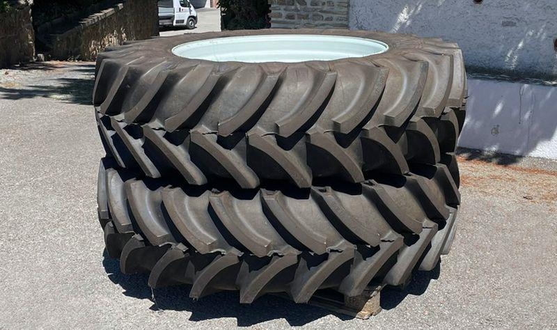 Amazone Räder 460/85 R38 f. Amazone UG/UX