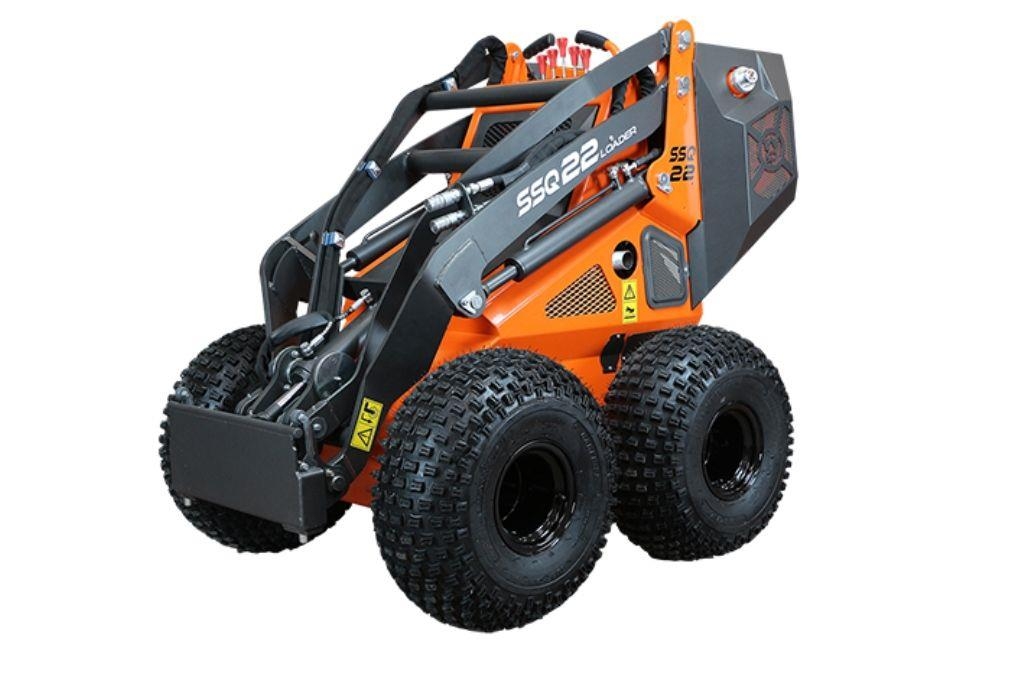 Cast SSQ 22 Minilader 4 WD