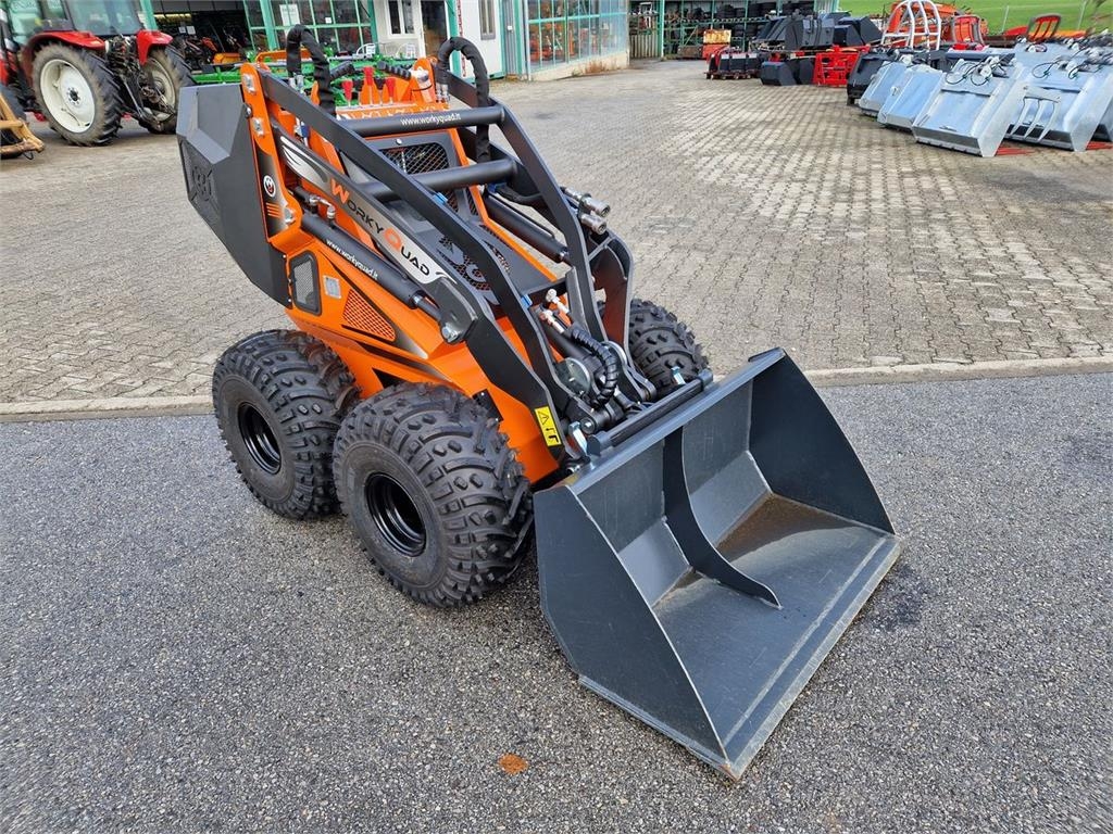 Cast SSQ 22 Minilader 4WD
