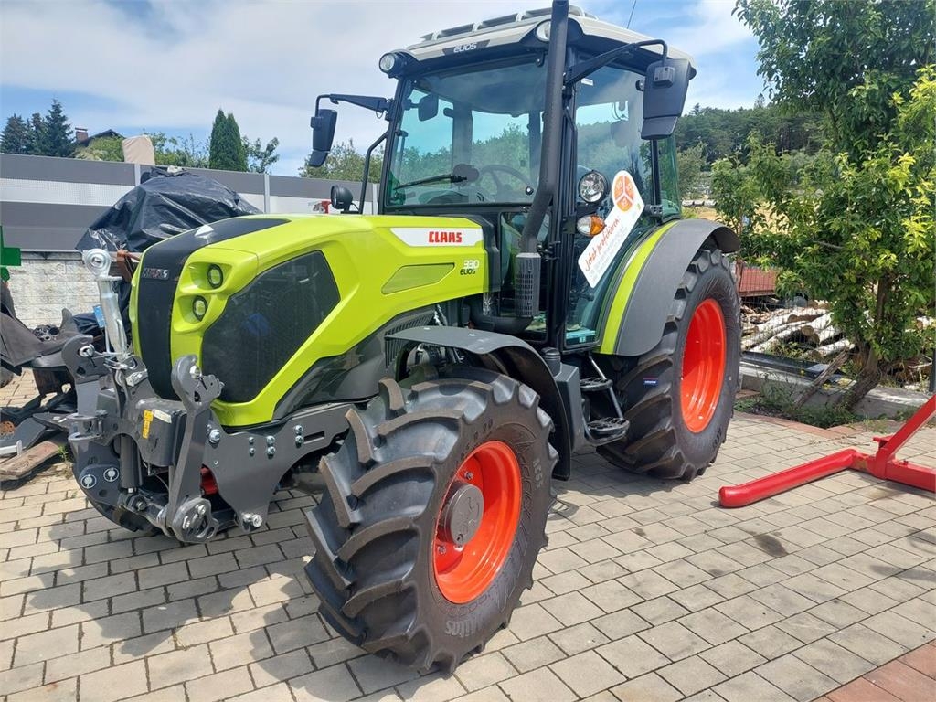 CLAAS Elios 330