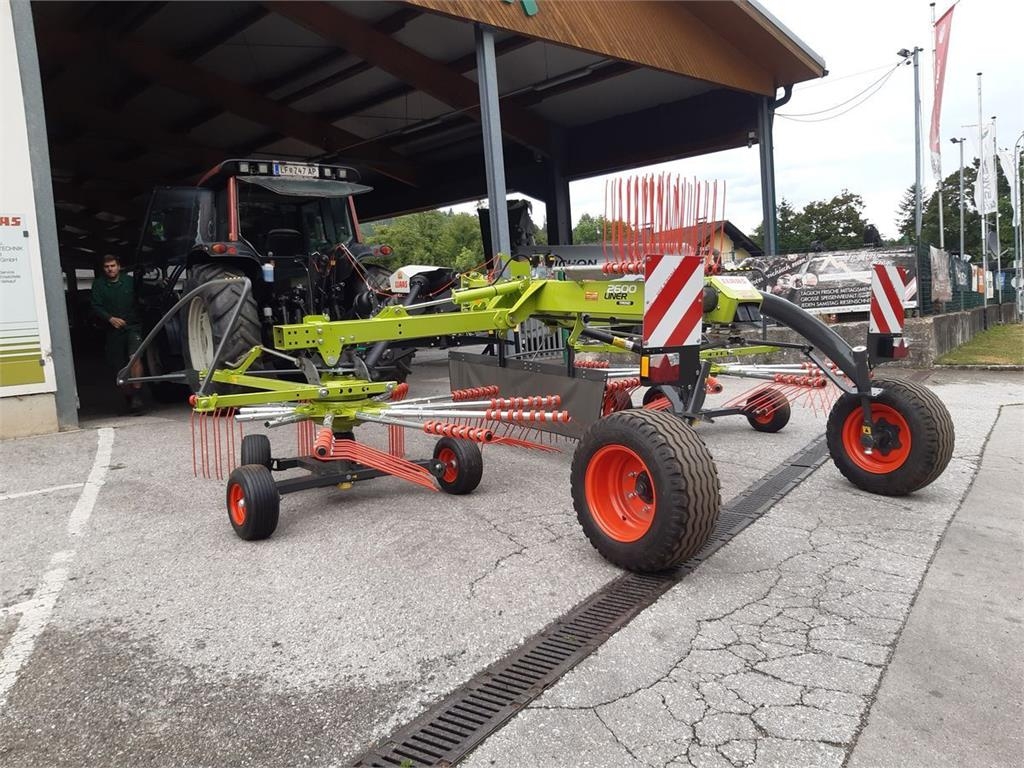 CLAAS Liner 2600 Trend