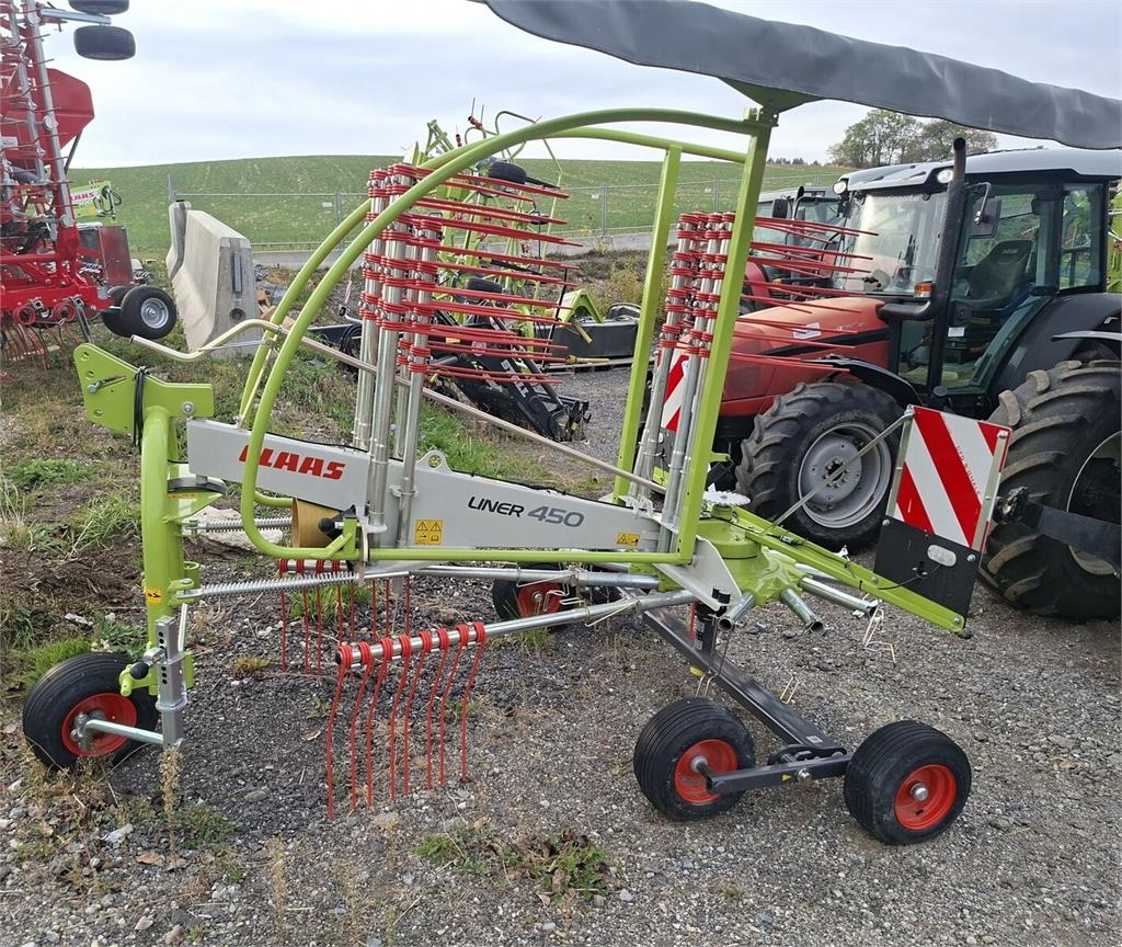 Faucheuse conditionneuse CLAAS Liner 450 — occasion 2024