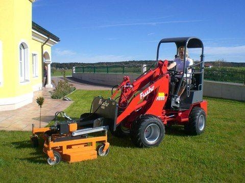 Dominator Fuchs Sichelmäher für Hoflader