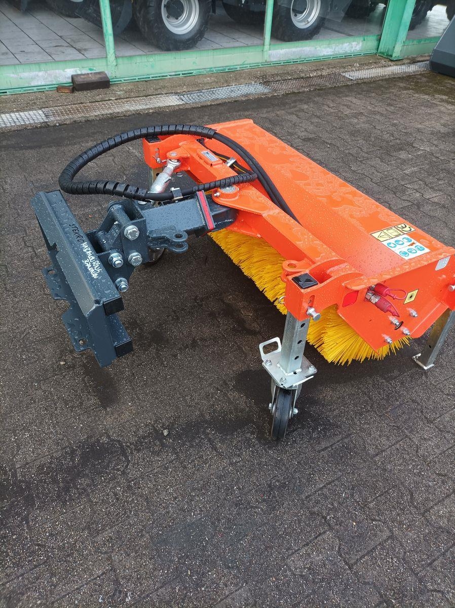 Dominator KEH Standartkehrmaschine