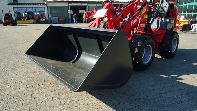 Dominator Universalschaufel rund Großvolumen