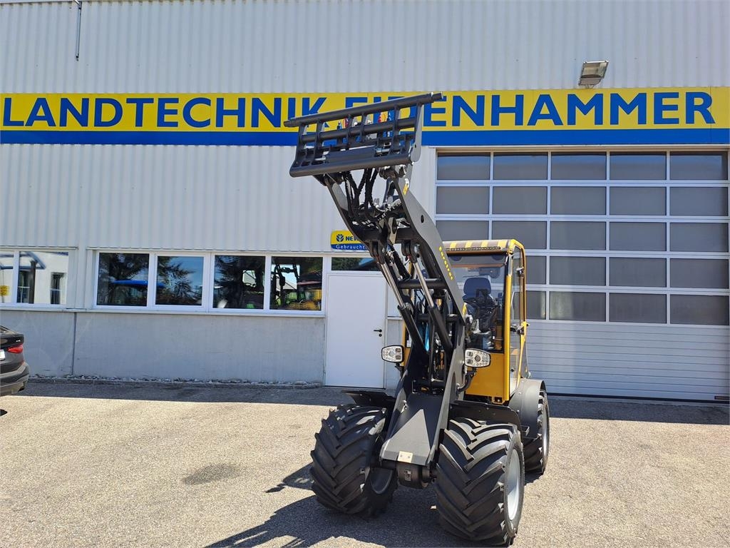 Eurotrac Hoflader