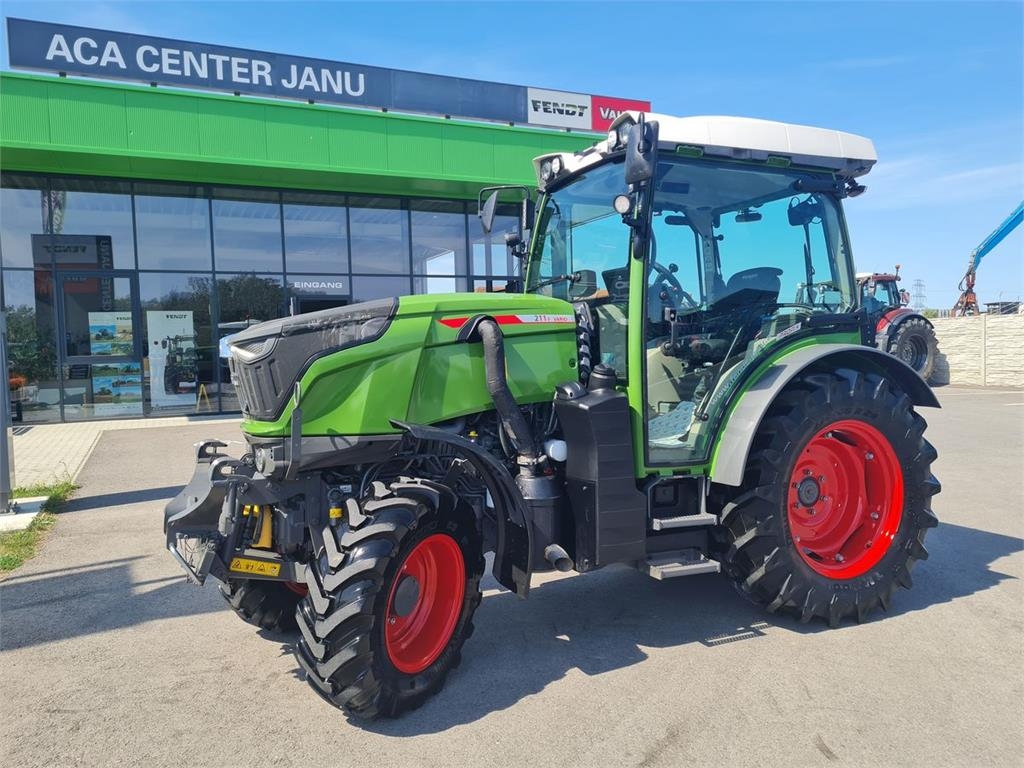 Fendt 211 Vario F (Gen2)