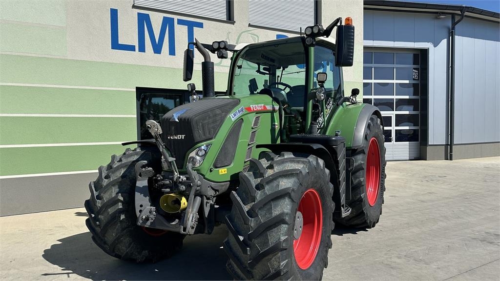 Fendt 718 Vario S4 Profi-Plus