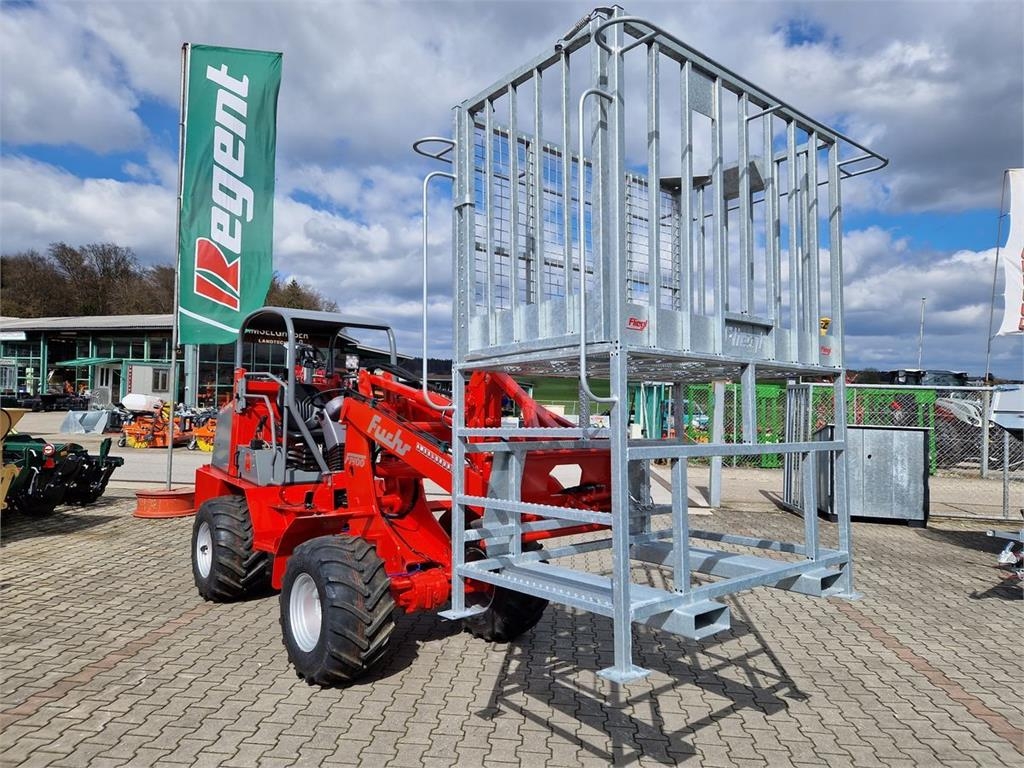Fliegl Arbeitskorb mit Euroaufnahme & Palettenaufnahme
