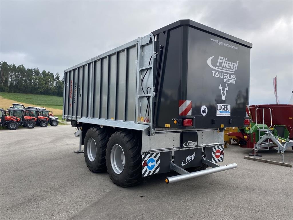 Fliegl ASW 271 Taurus FOX - Dosierwalze
