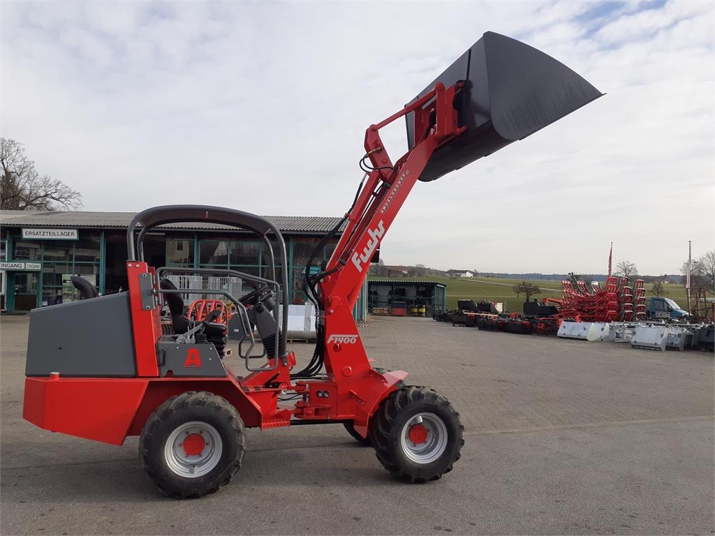 Fuchs 1400 TOP Ausstattung 75 PS Profi