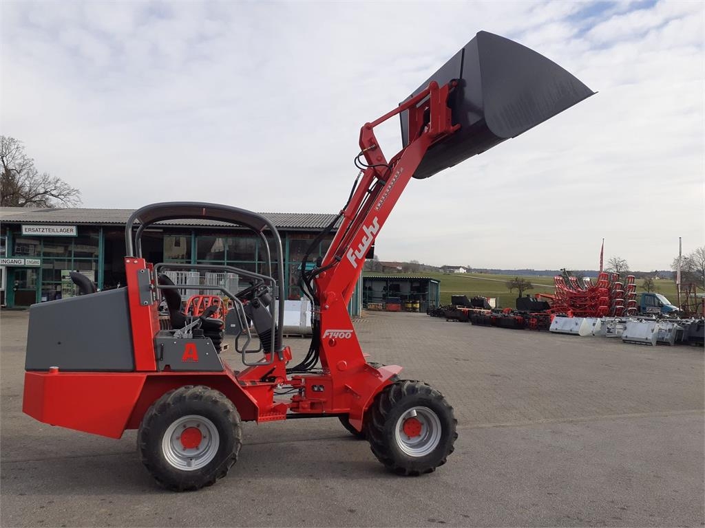 Fuchs 1400 TOP Ausstattung 75 PS Profi