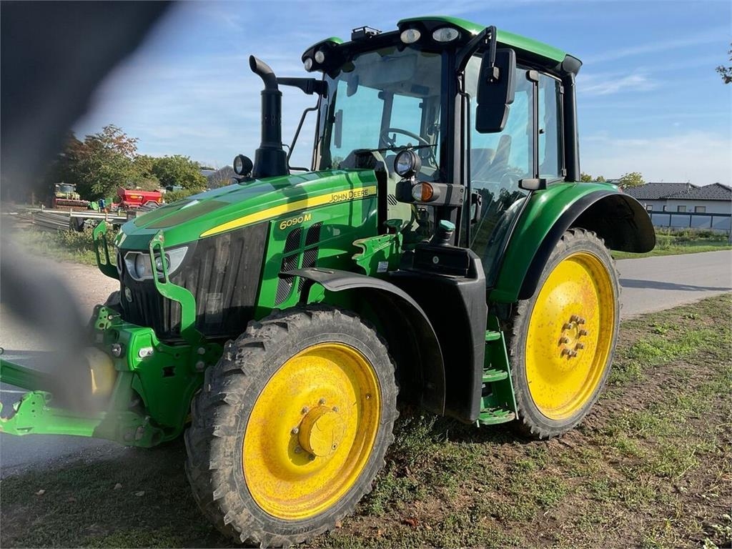 Tracteur agricole John Deere 6090M — occasion 2021, 1 h