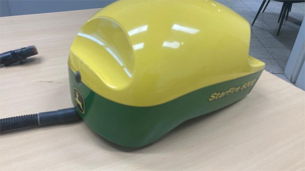 John Deere Starfire 6000