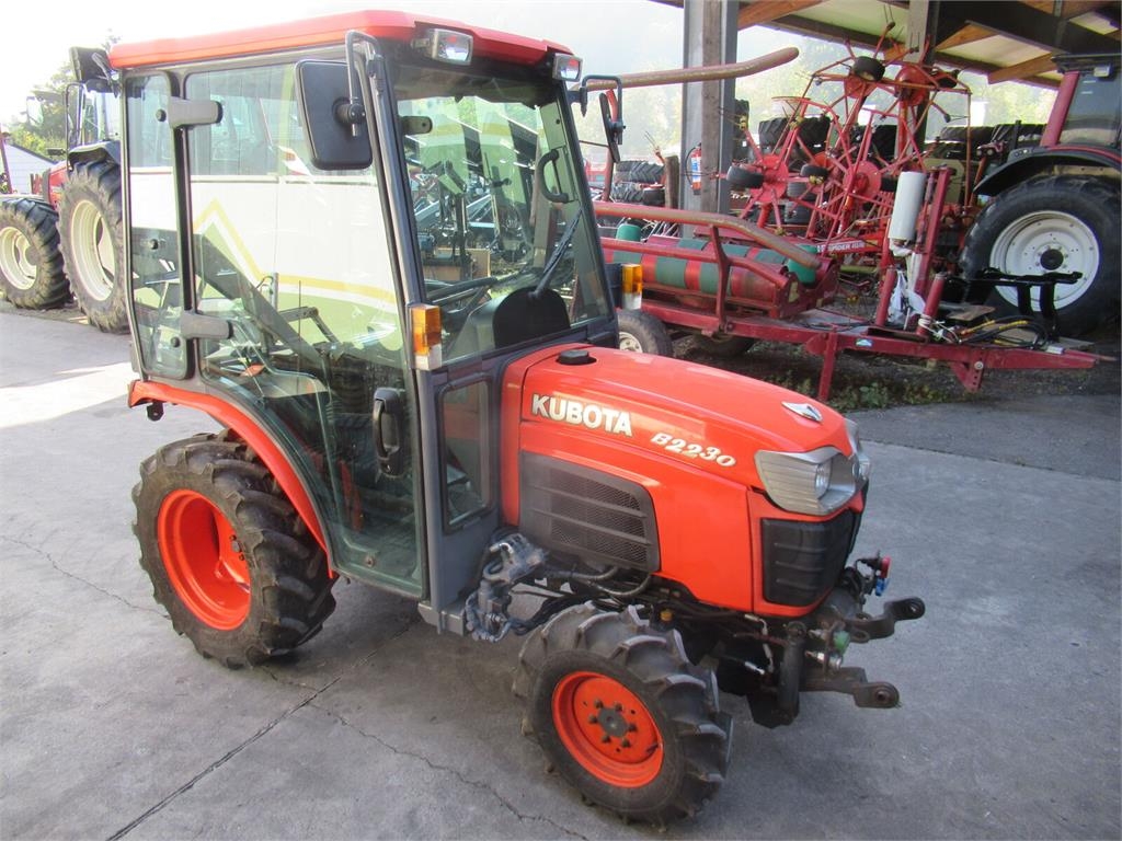 Tracteur agricole Kubota B2230 HDBS — occasion, 2 200 h