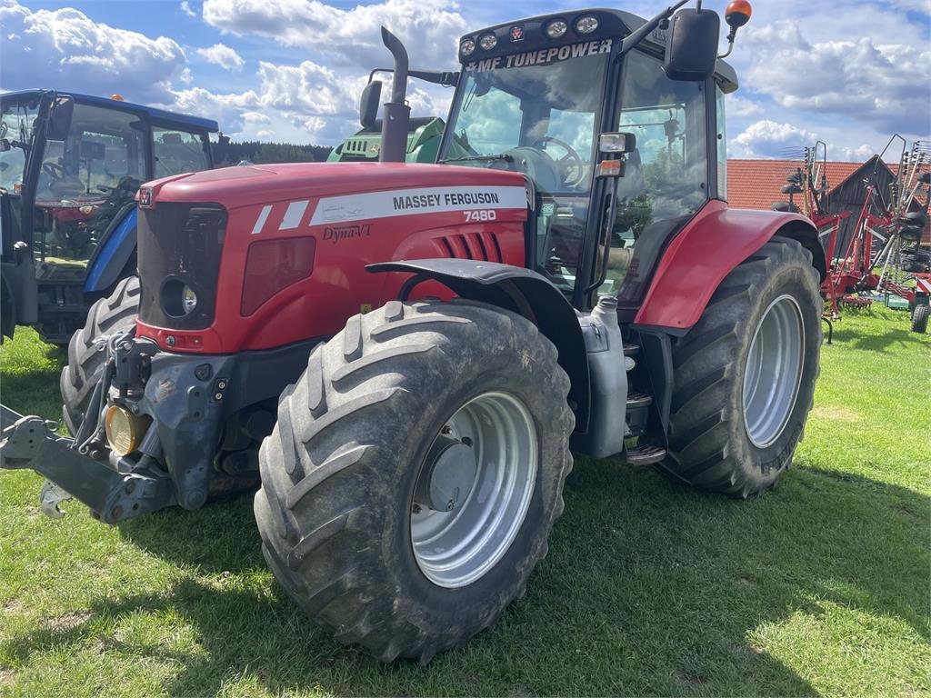 Tracteur agricole Massey Ferguson 7480-4 DynaVT Comfort Plus — occasion 2010, 4 084 h