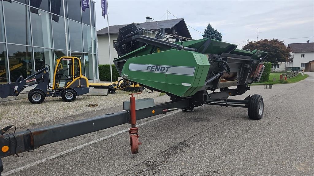 Massey Ferguson Fendt 550