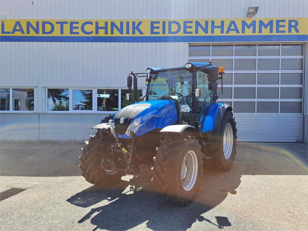 New Holland T5.90S Utility