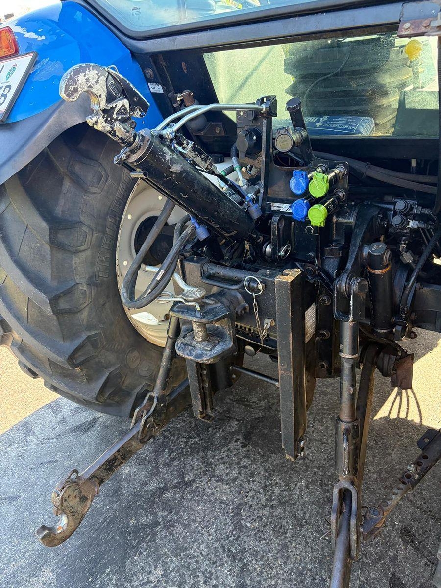 Tracteur agricole New Holland T5050 — occasion 2009, 5 375 h