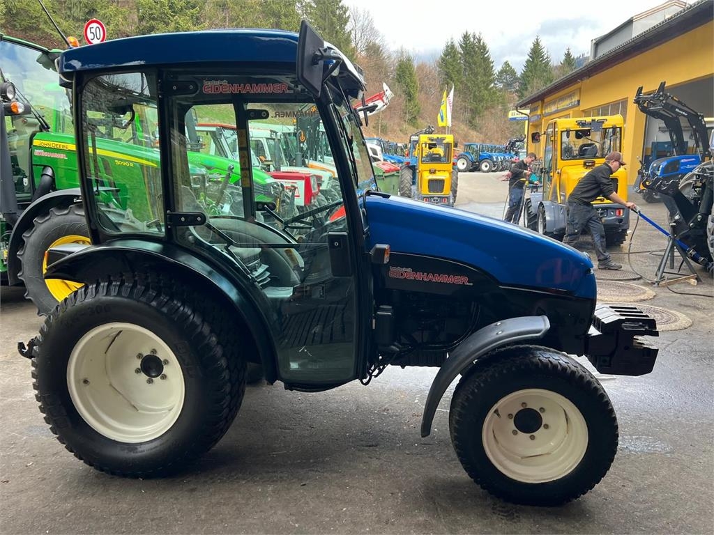 New Holland TCE 55
