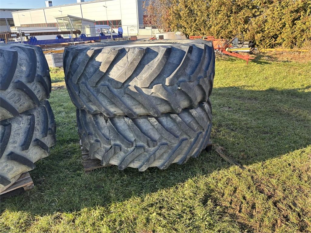 Pirelli, Michelin, Alliance, Vredestein, Trelleb
