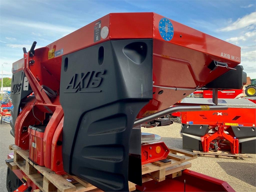 Distributeur d'engrais Rauch AXIS 20.2 mit E Click — occasion 2026