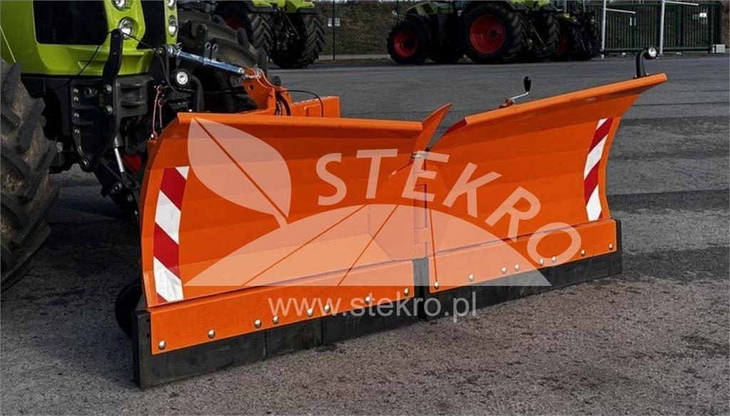 Chasse-neige Stekro Schneepflug VARIO für Hof Rad und Telelader — occasion 2026