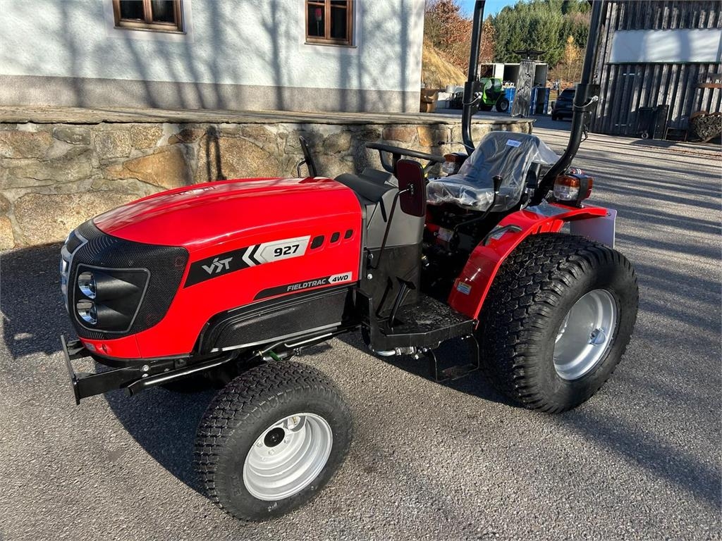 VST Fieldtrac 927