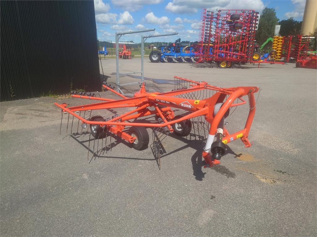 Kuhn GA 300 GM
