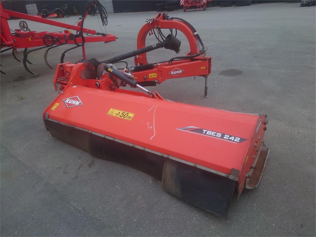 Kuhn TBES242