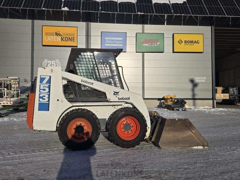 Bobcat 753