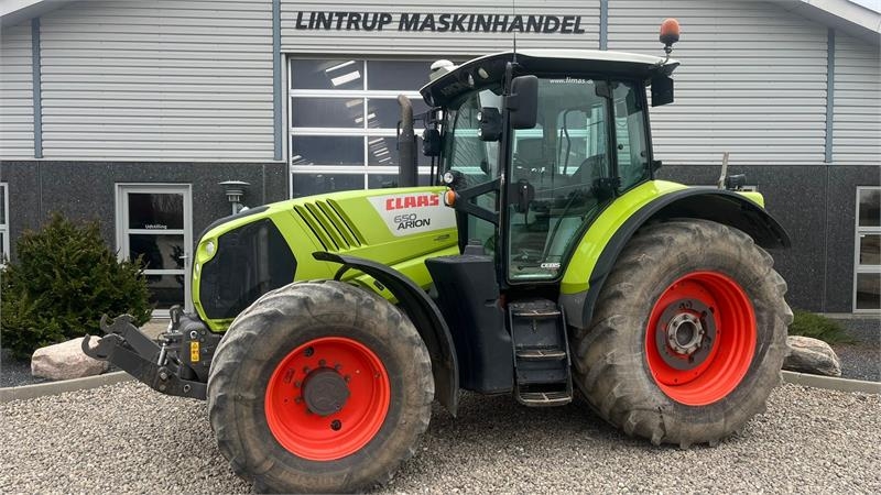 CLAAS ARION 650 Cebis med frontlift