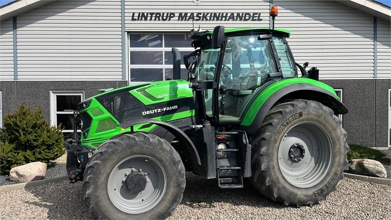 Deutz-Fahr Agrotron 6215 TTV Med frontlift