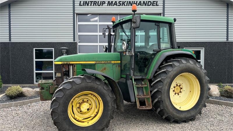 John Deere 6810 Med rigtig gode dæk