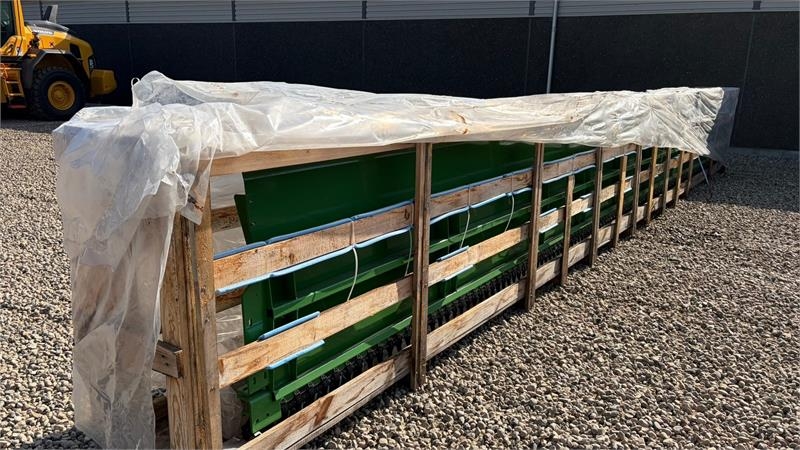 John Deere Rapsfortsats bord til John Deere 630R skærebord. R