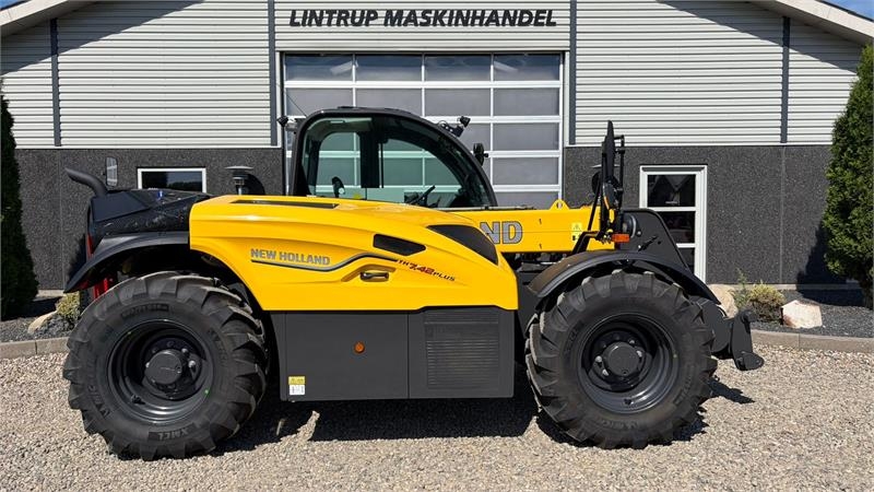 Chariot télescopique New Holland TH7.42 Plus Den nye model med masser af udstyr og — occasion 2026, 5 h
