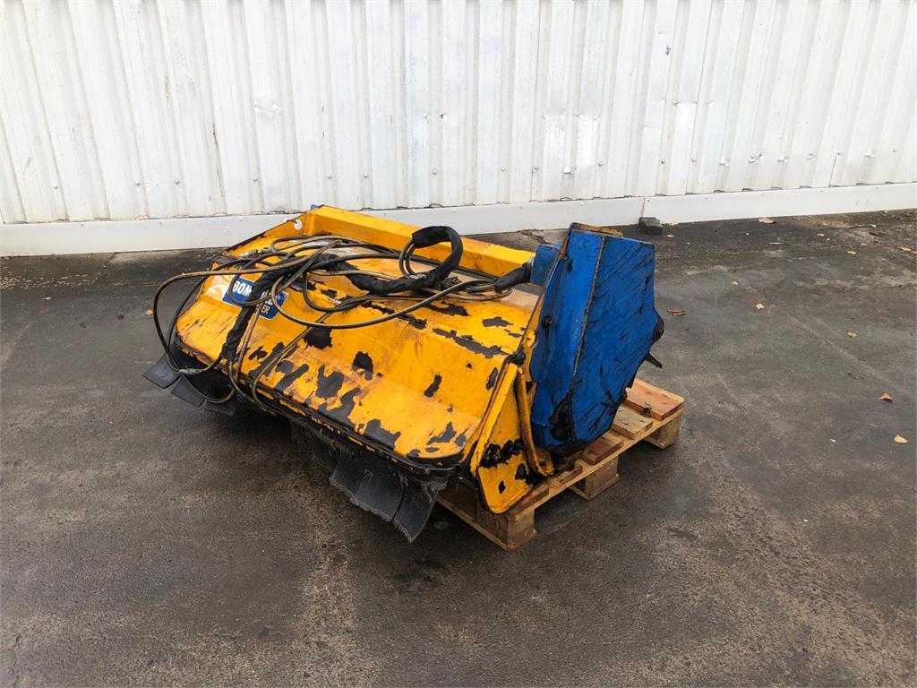 Bomford Turner 1.2m Pro Trim